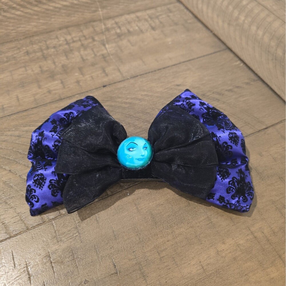 Rare Retired Disney Parks Madame Leota Haunted Mansion Interchangeable Bow